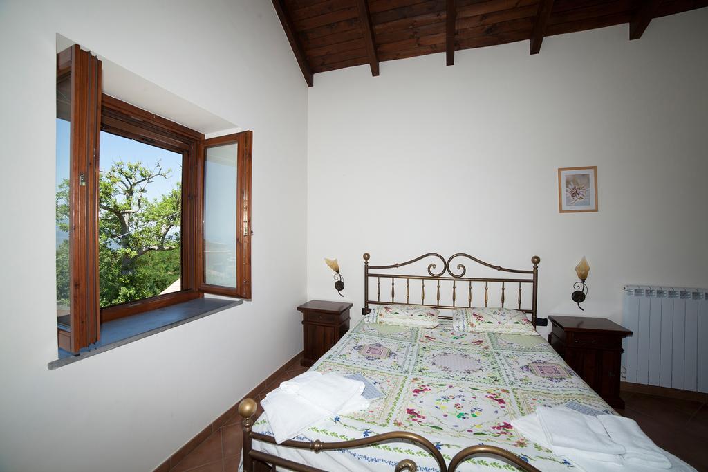 Agriturismo La Molara Sessa Aurunca Exterior foto